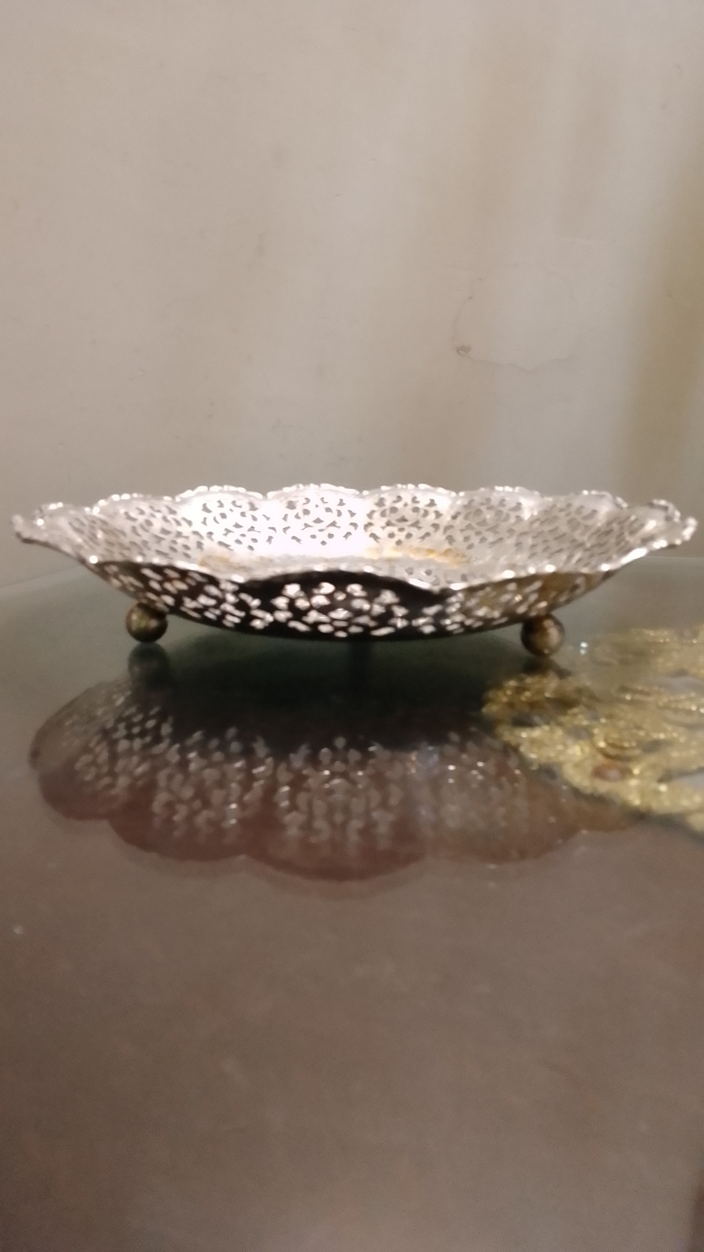 شیرینی خوری سیلور پلیت پایه تیله ای خوش مدل