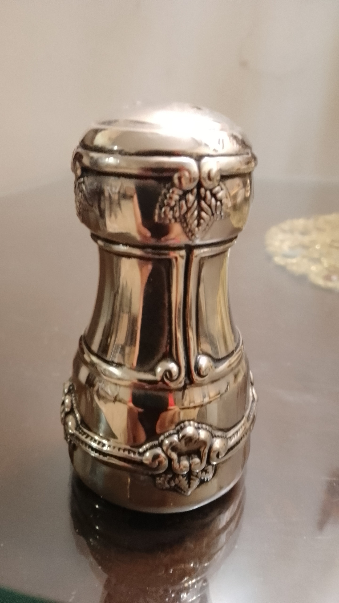 نمکدان سیلور پلیت سنگین در حد نو