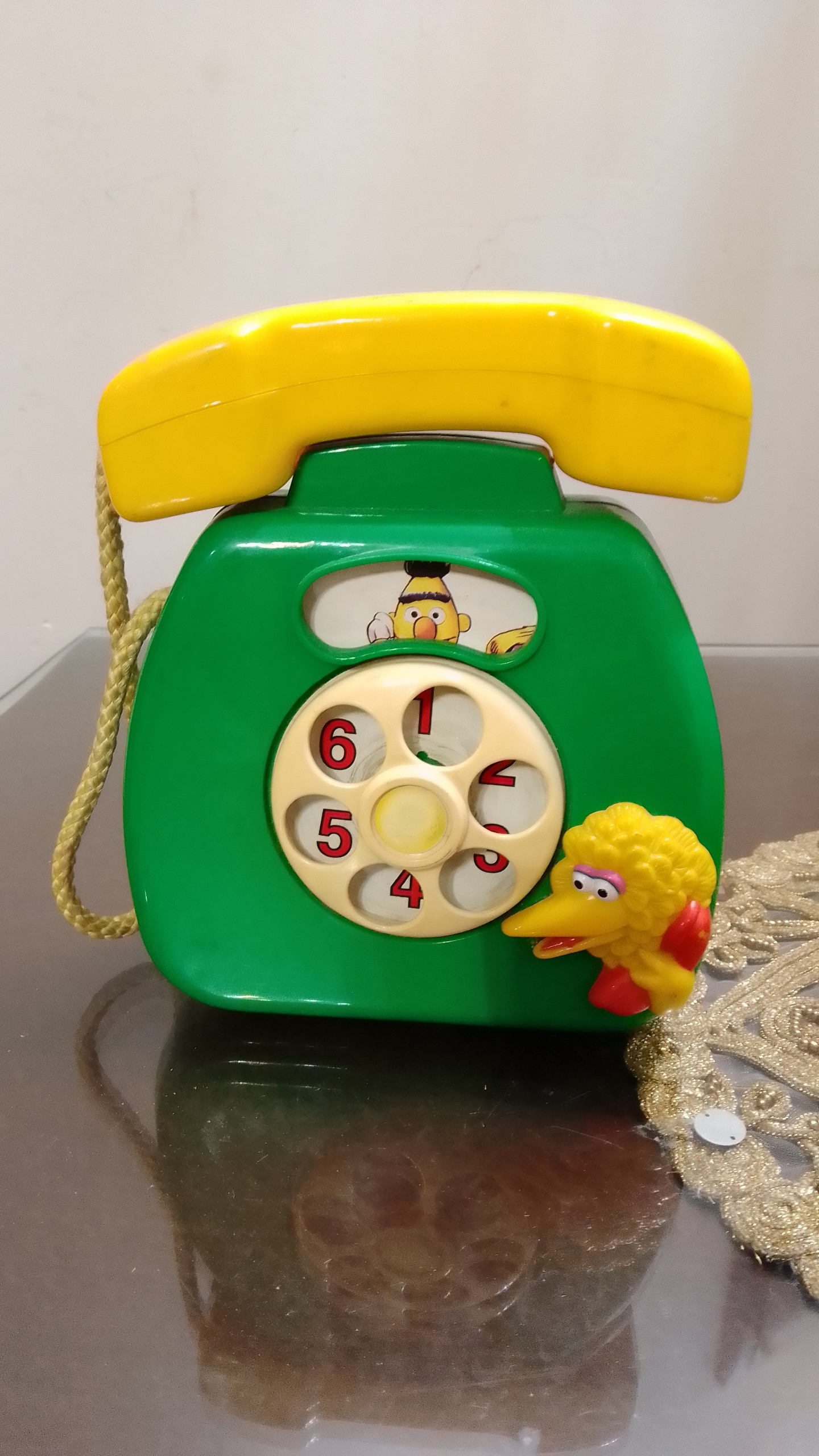 اسباب بازی قدیمی تلفن کوکی موزیکال ساخت 1992