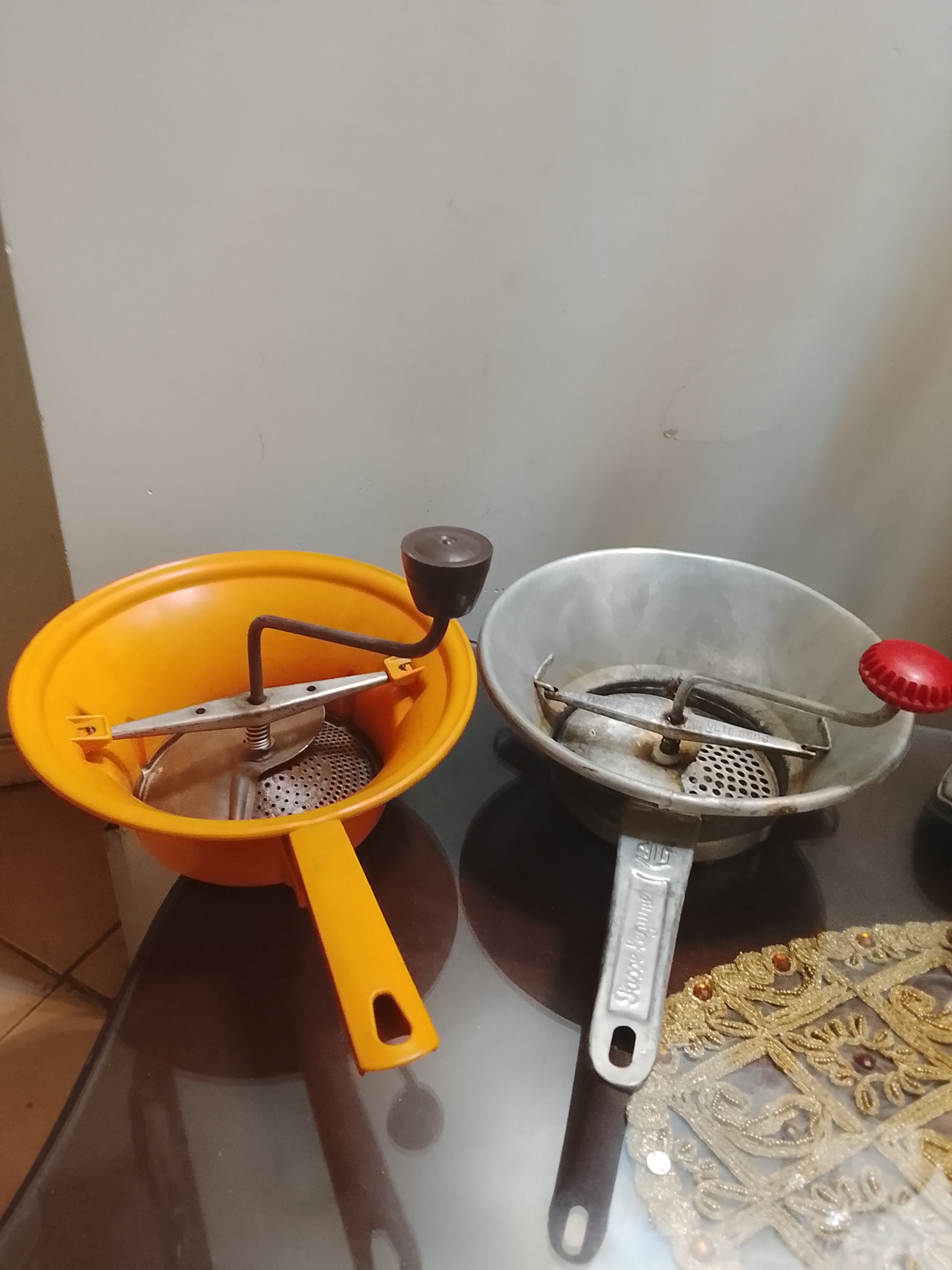 همزن رنده صافی آبگیر پوره کن فرانسوی قدیمی آنتیک