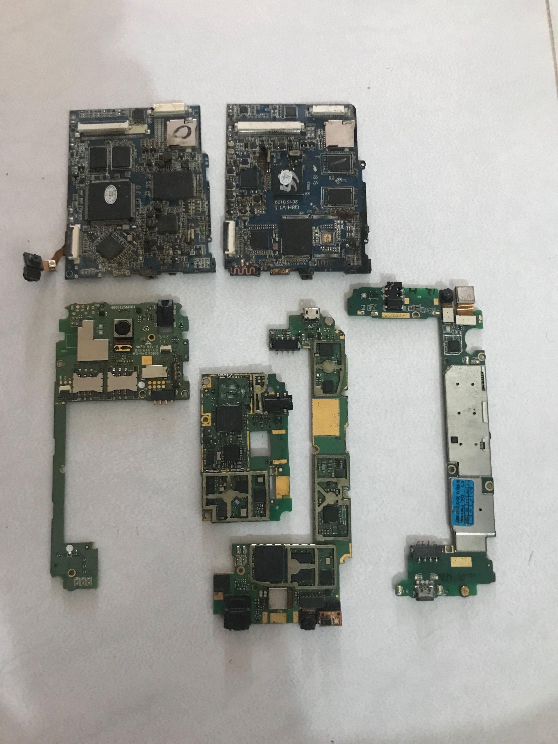 مزایده 6برد موبایل