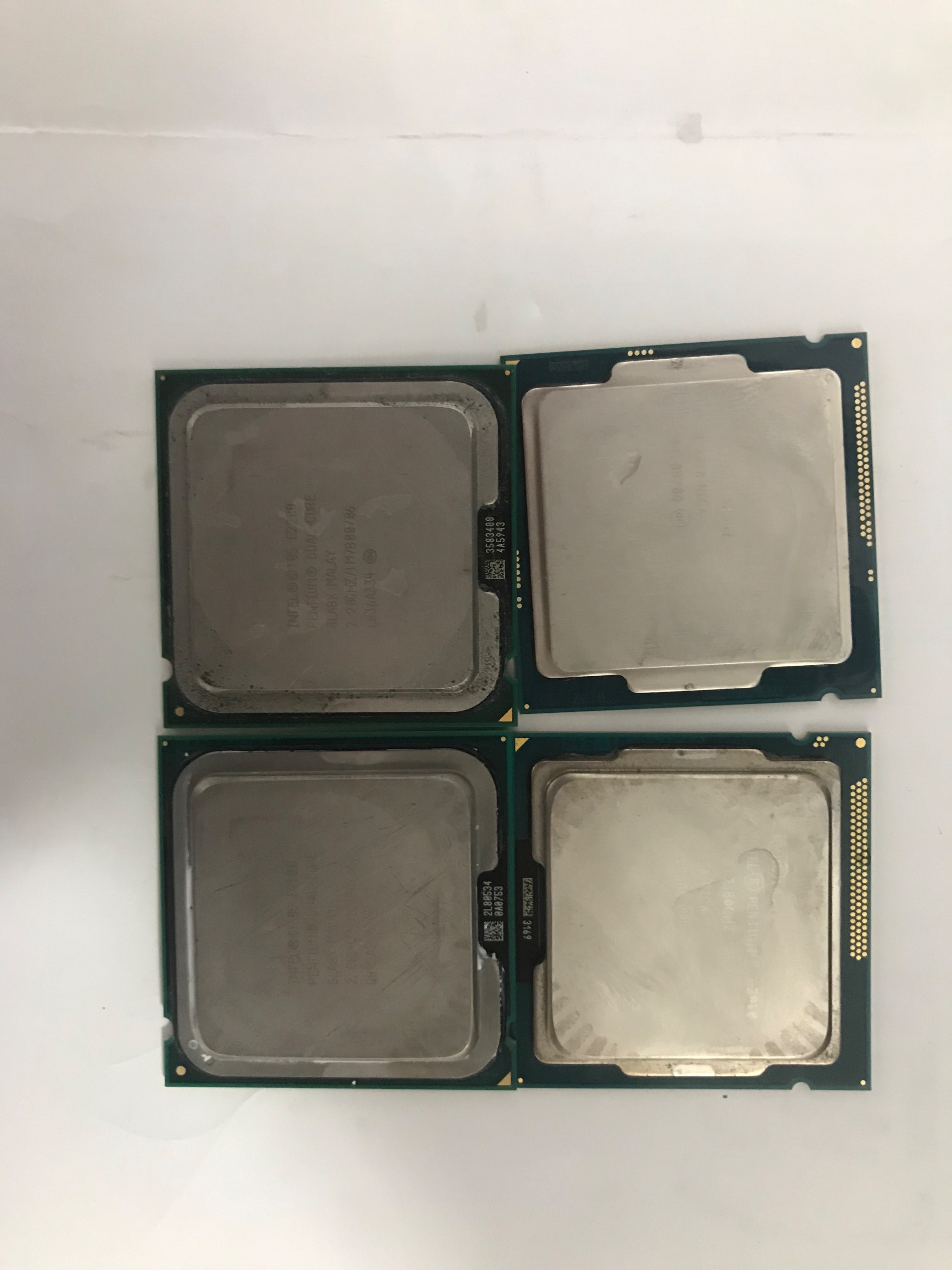 مزایده4سی پی یو دو هسته ای با سوکت متفاوت