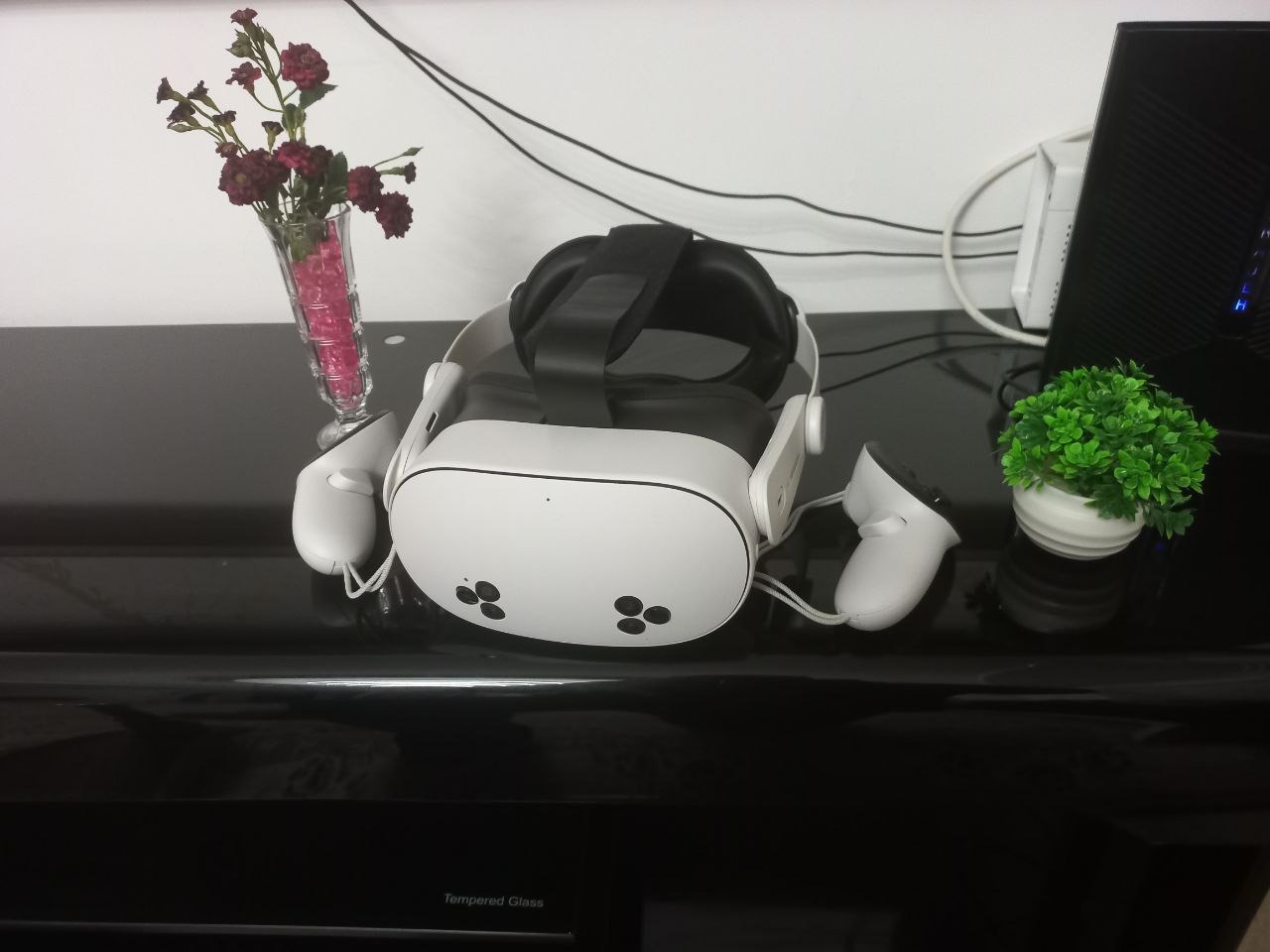 عینک VR متاکوئست 3s 256gb همراه سربند DOBE