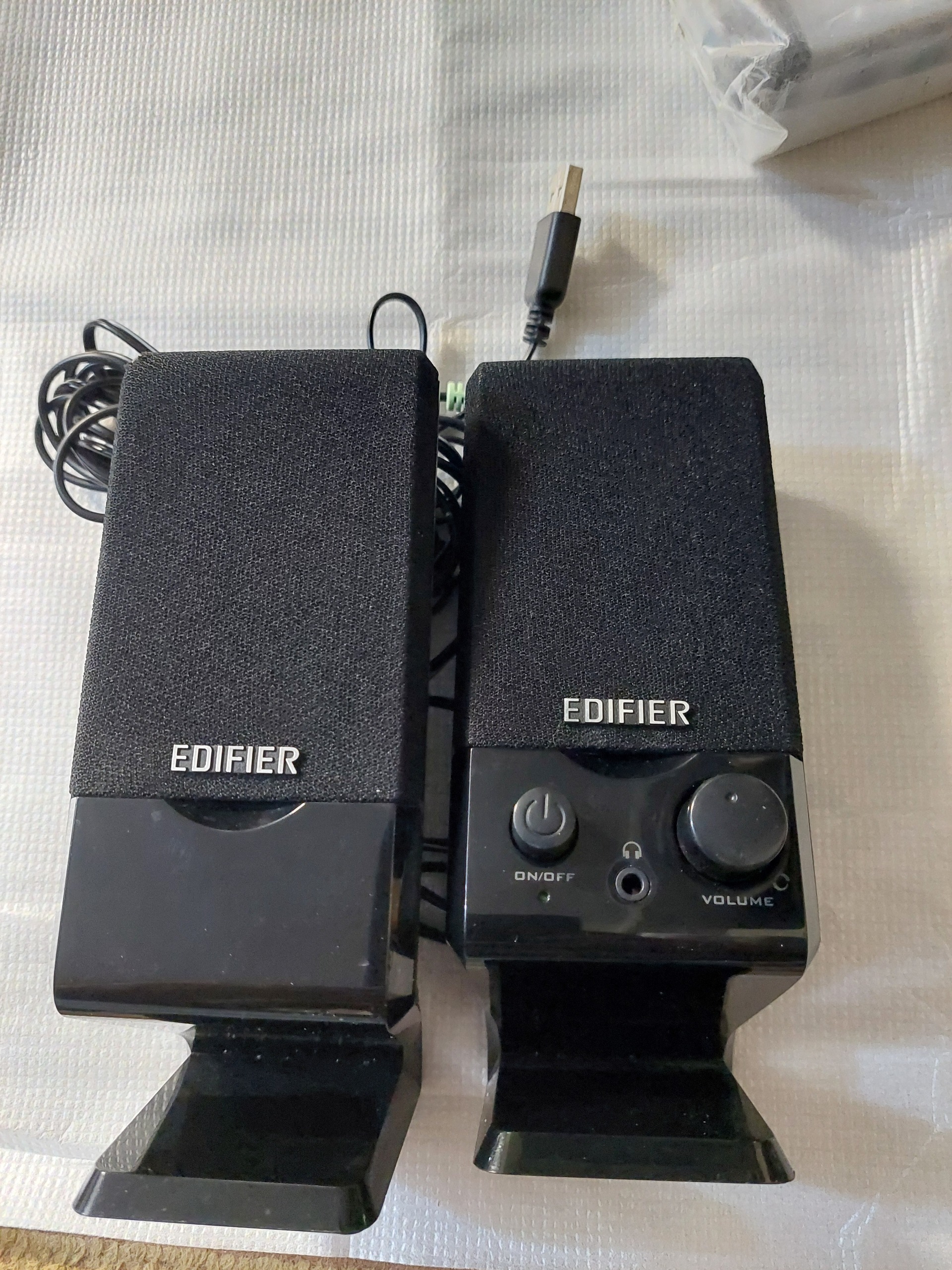 اسپیکر ادی فایر مدل M1250