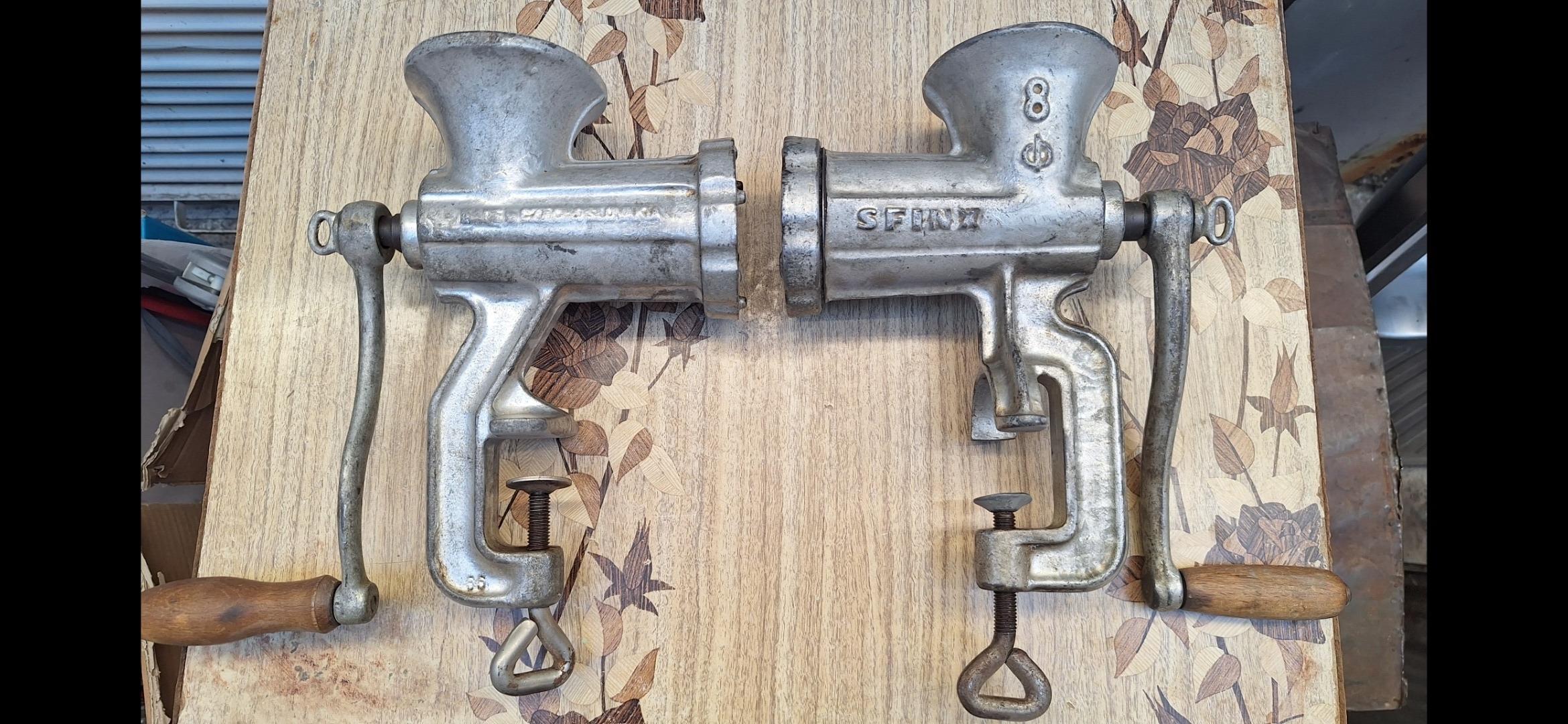فروش 2عدد چرخ گوشت دستی درمراغه