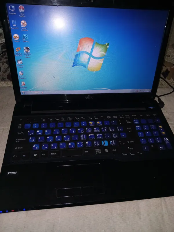 فوجیتو i5 رم8 بدنه فلزی