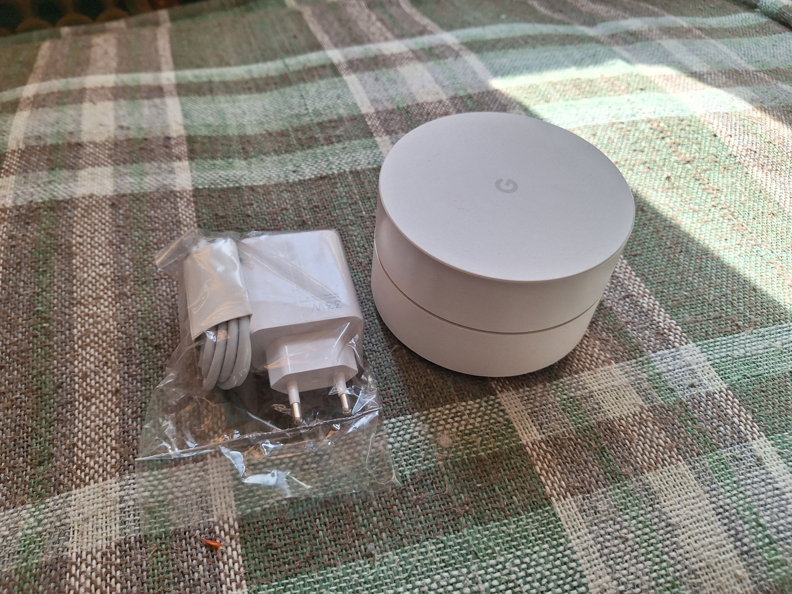 گوگل روتر Google router