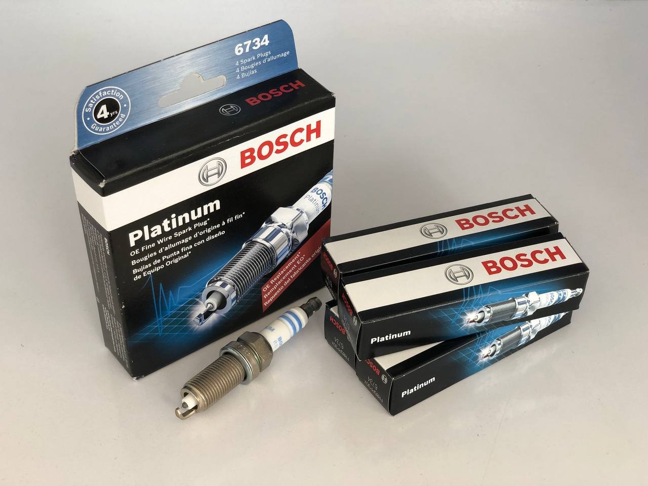 شمع پایه بلند سوزنی پلاتینیوم 6734 - BOSCH