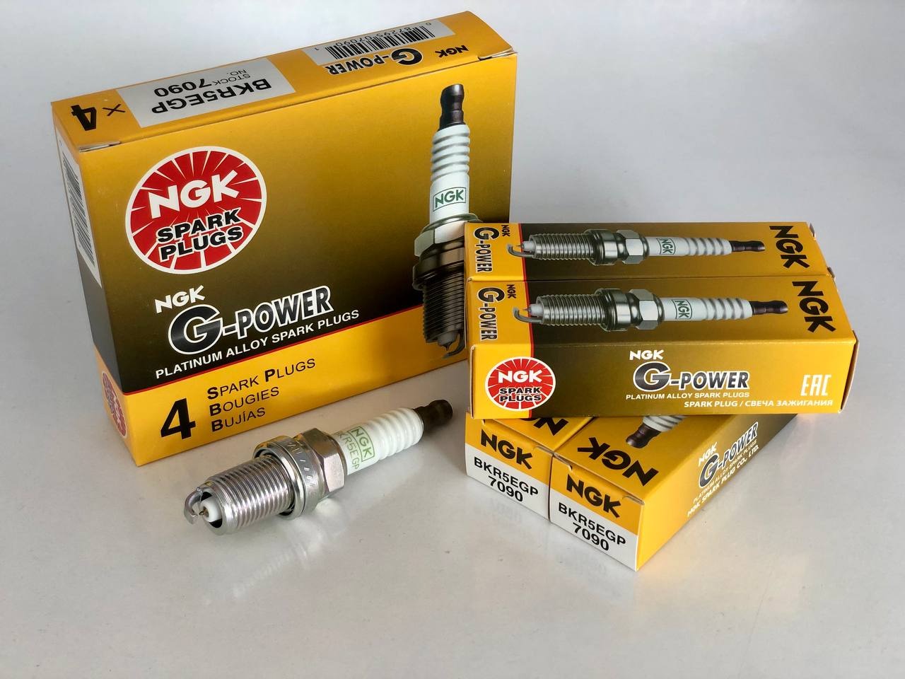 شمع پایه کوتاه سوزنی پلاتینیوم NGK G-power 7090
