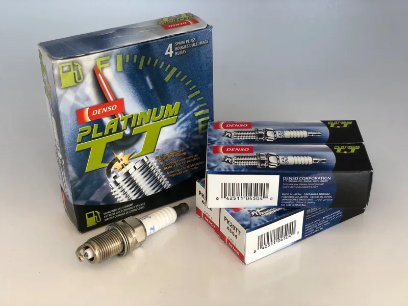 شمع پایه کوتاه دو سر سوزن پلاتینیوم DENSO TT