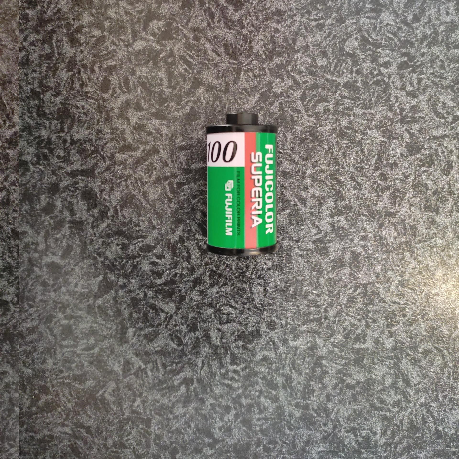 فیلم دوربین عکاسی فوجی