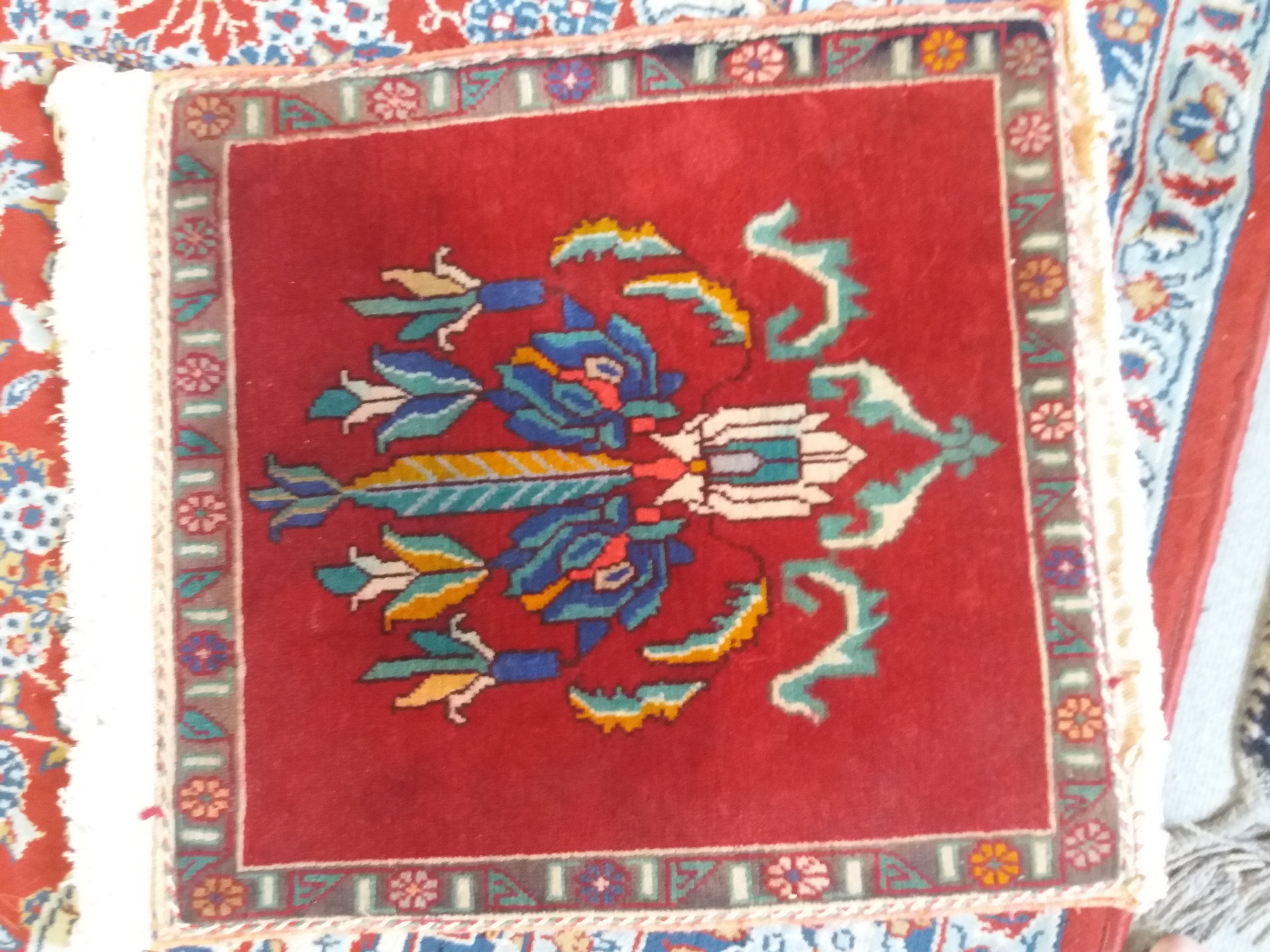 قالیچه دست بافت خوش نقشو رنگ(تد