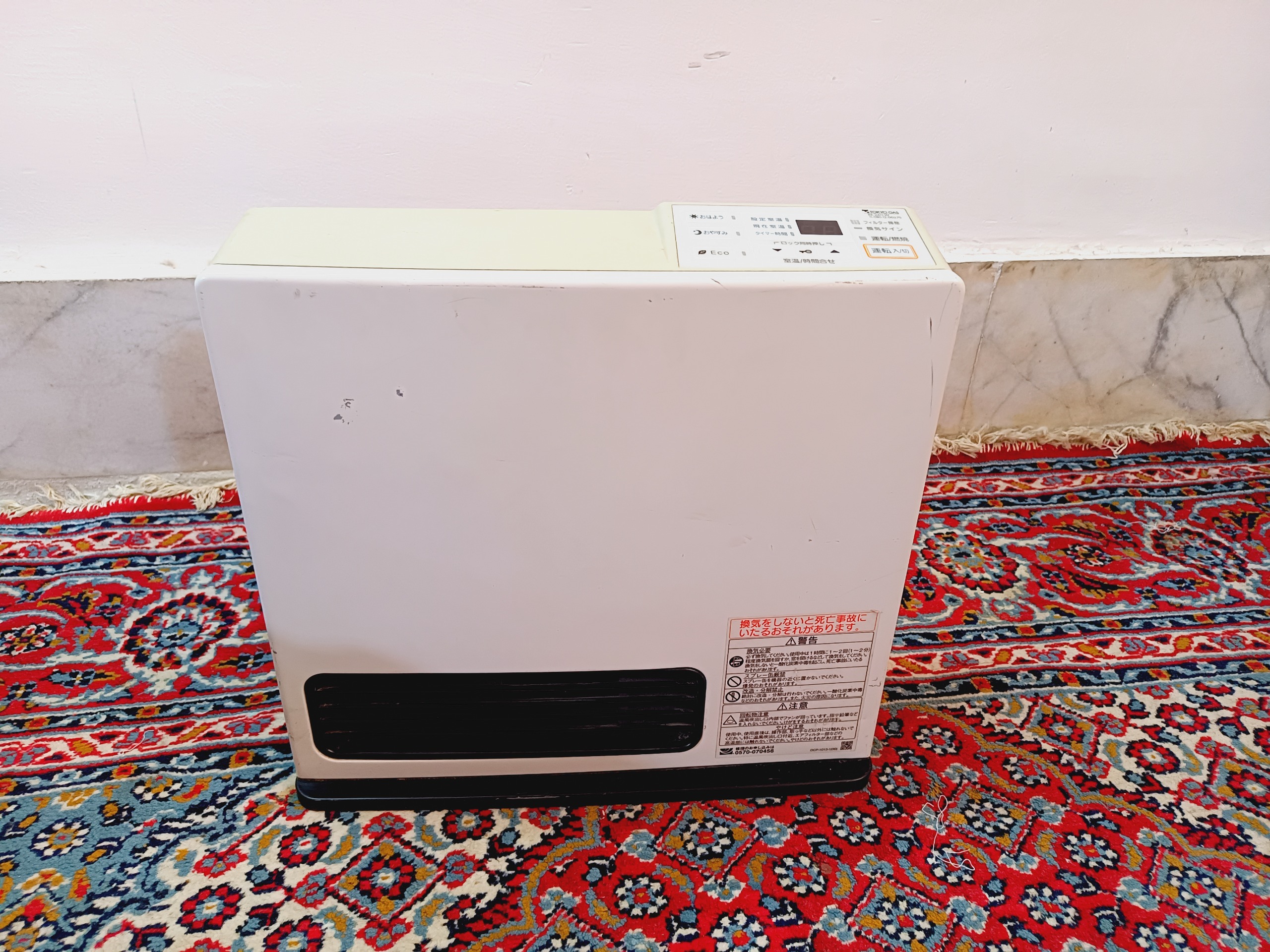 بخاری گازی ژاپنی 2500 ساخت 2010