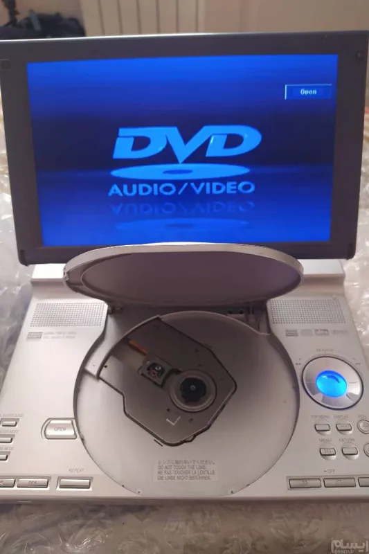 دی وی دی پلیر پرتابل dvd player