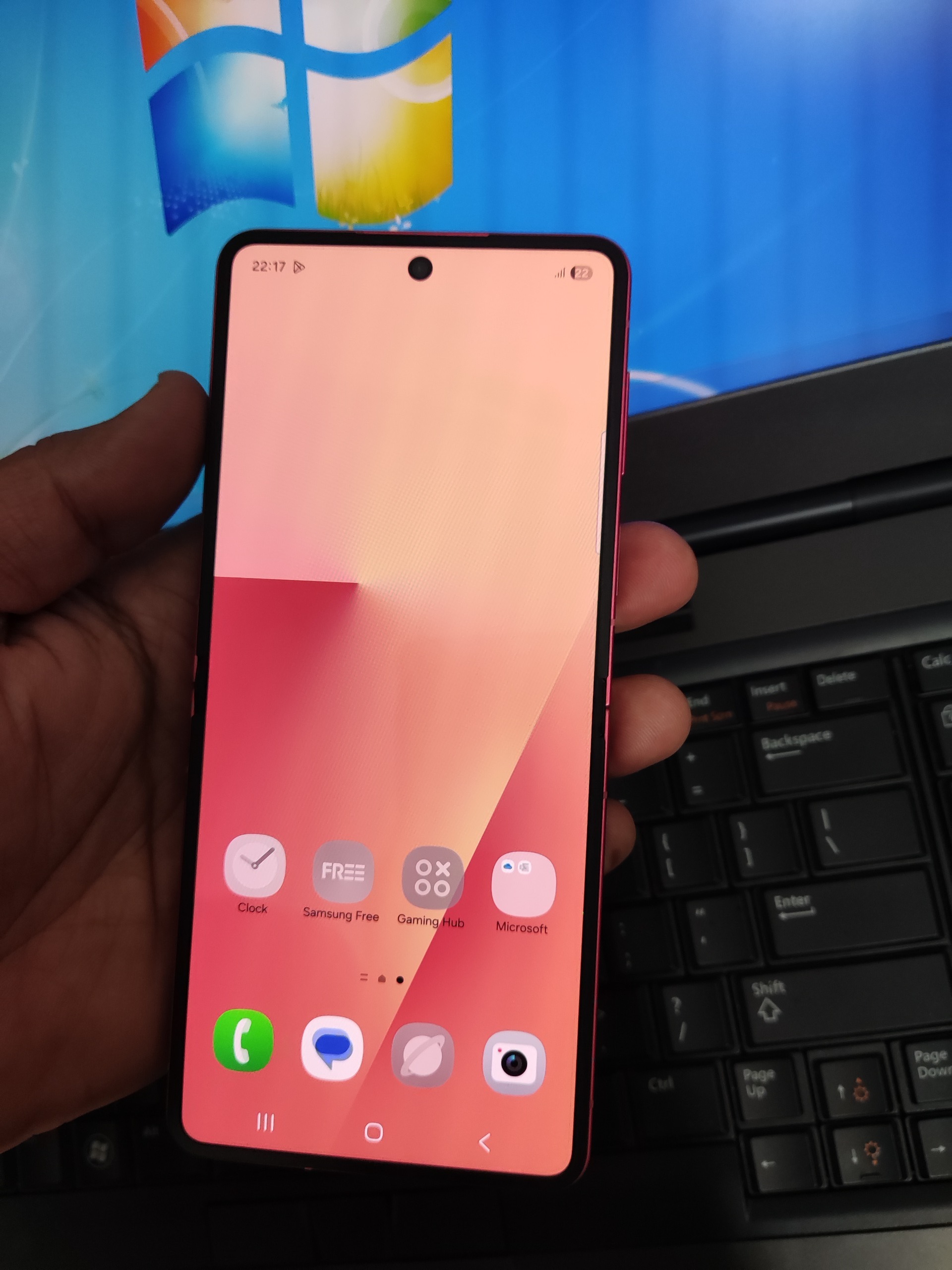 زد فلیپ 7 z flip