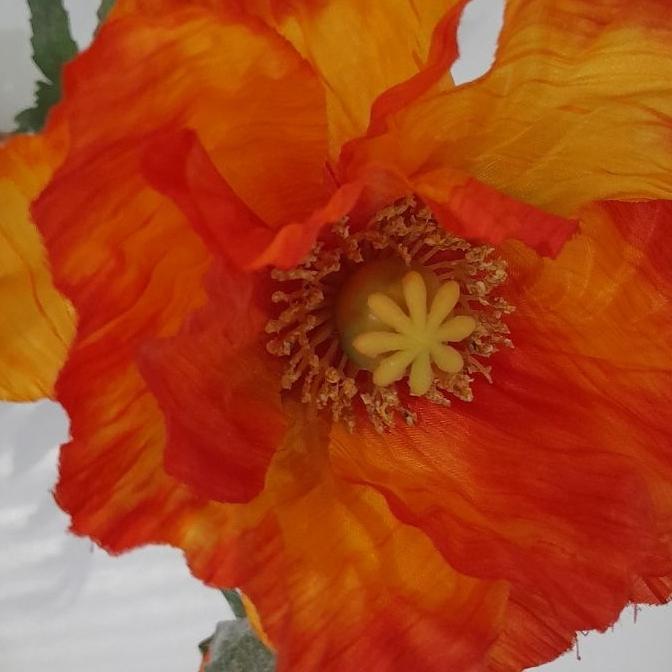 گل لاله مصنوعی