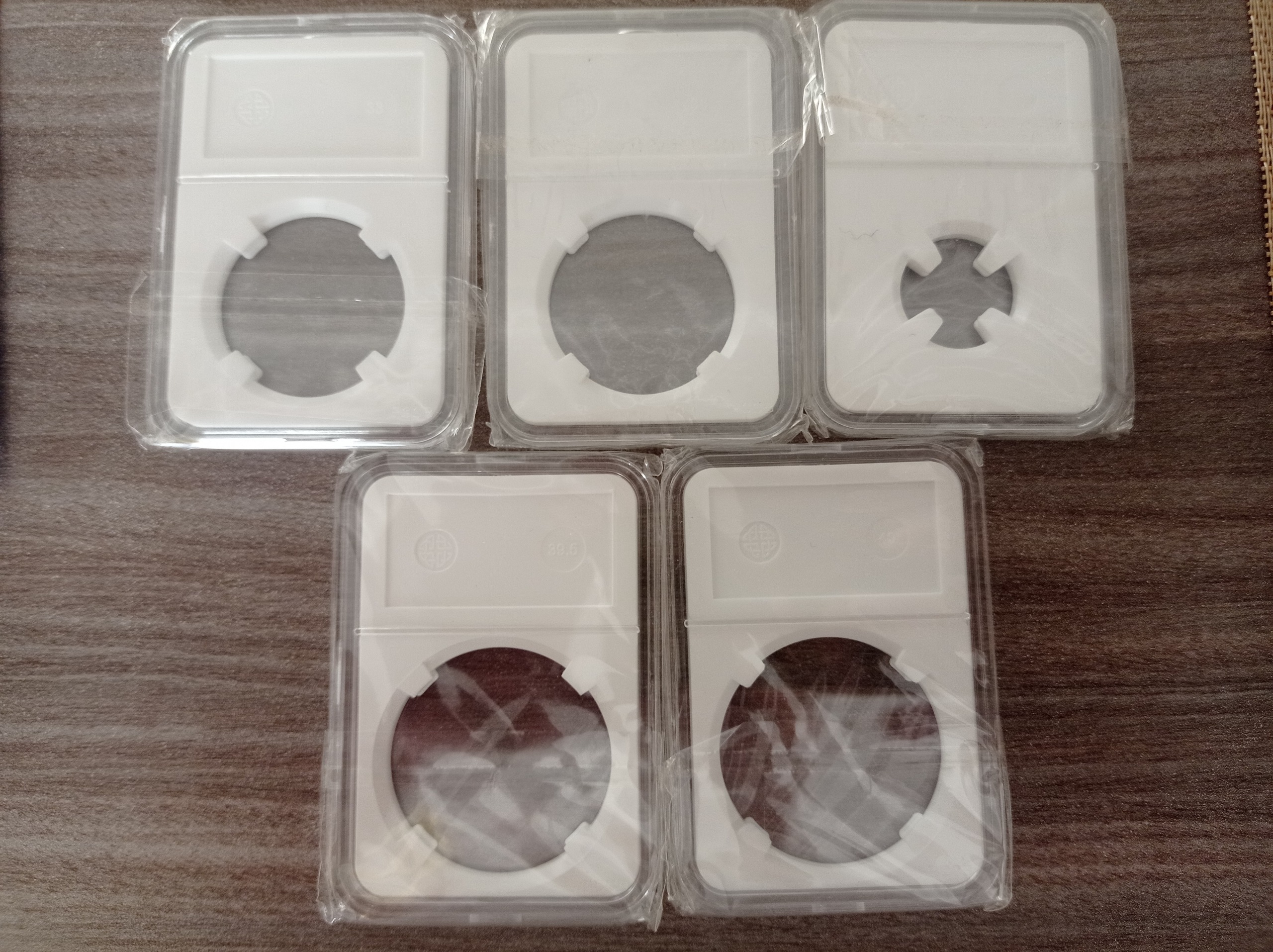 کپسولهای طرح گرید سکه کلکسیونی