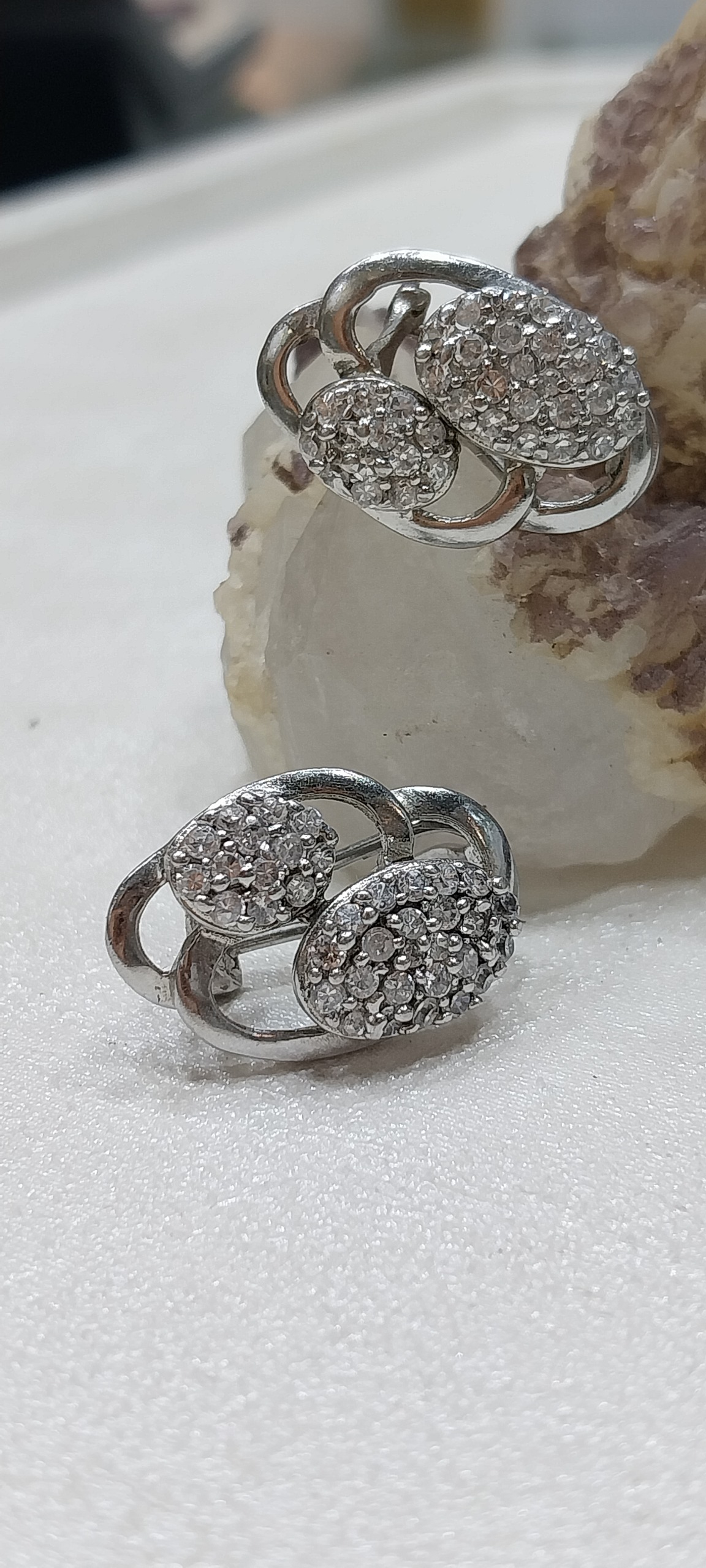 گل گوش نقره زیبا و شیک ابکاری4.41