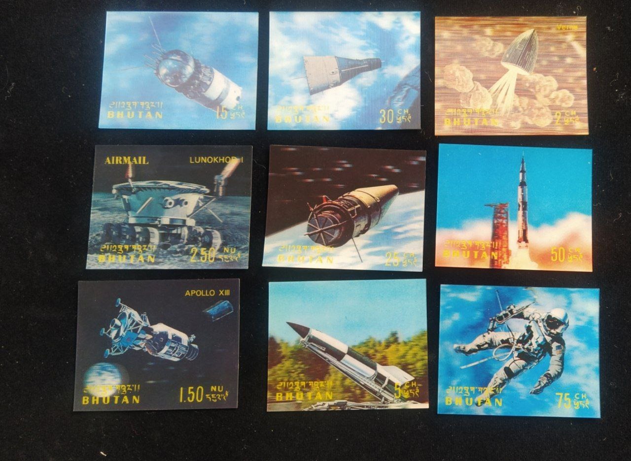 سری 9عددی تمبرهای 3بعدی فضایی چاپ کشوربوتان