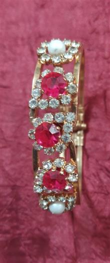 دستبندنگین