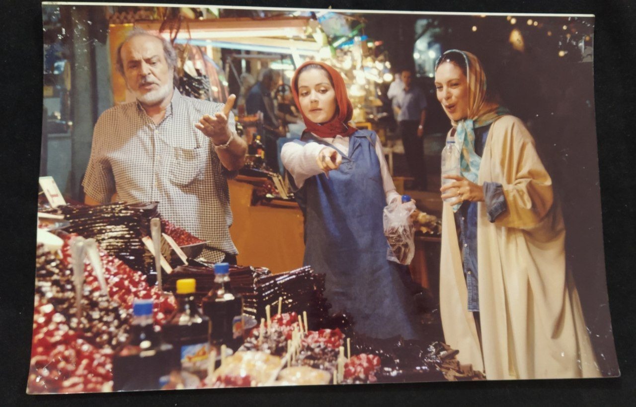 عکس دوربینی اورژینال فیلم سینمایی ویترینی