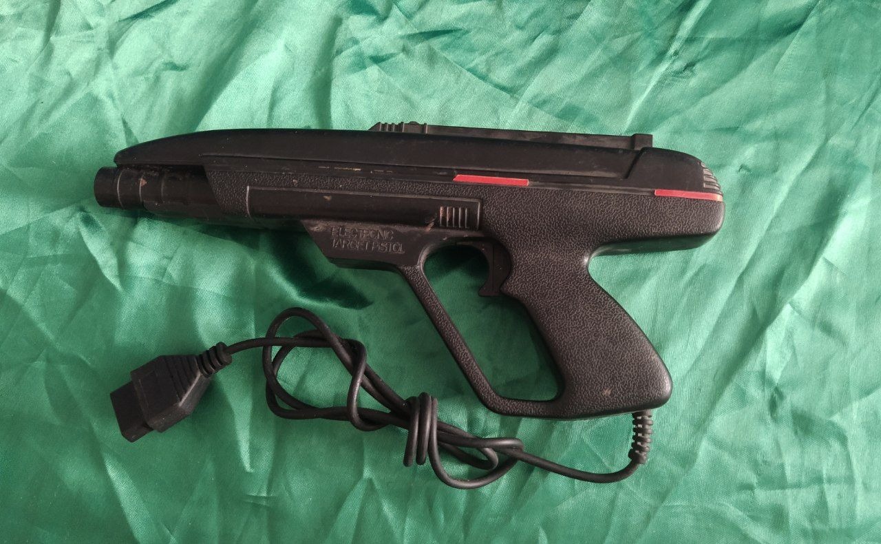 کلت وتفنگ گیم بازی ها