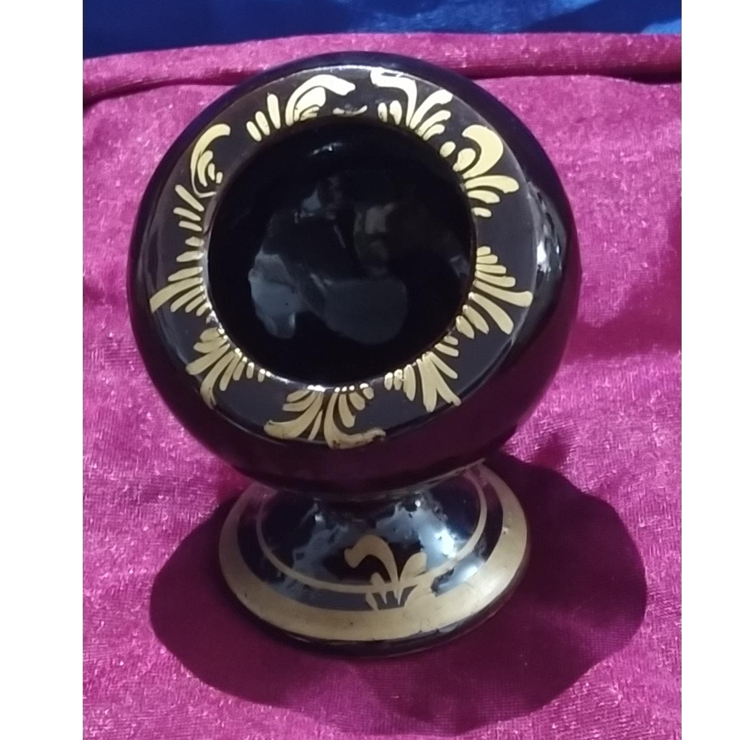 جاسیگاری بسیارزیبای تلویزیونی رنگ خاص