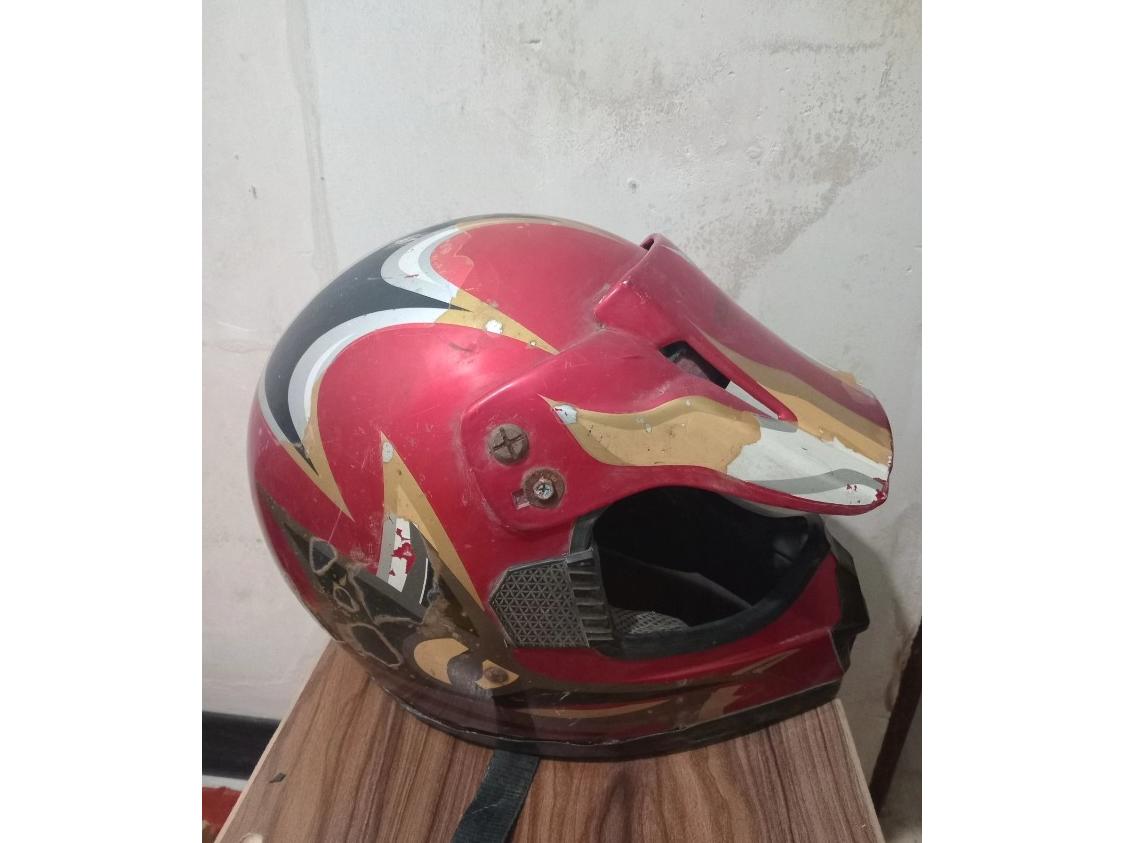 کلاه کاسکت تلاش