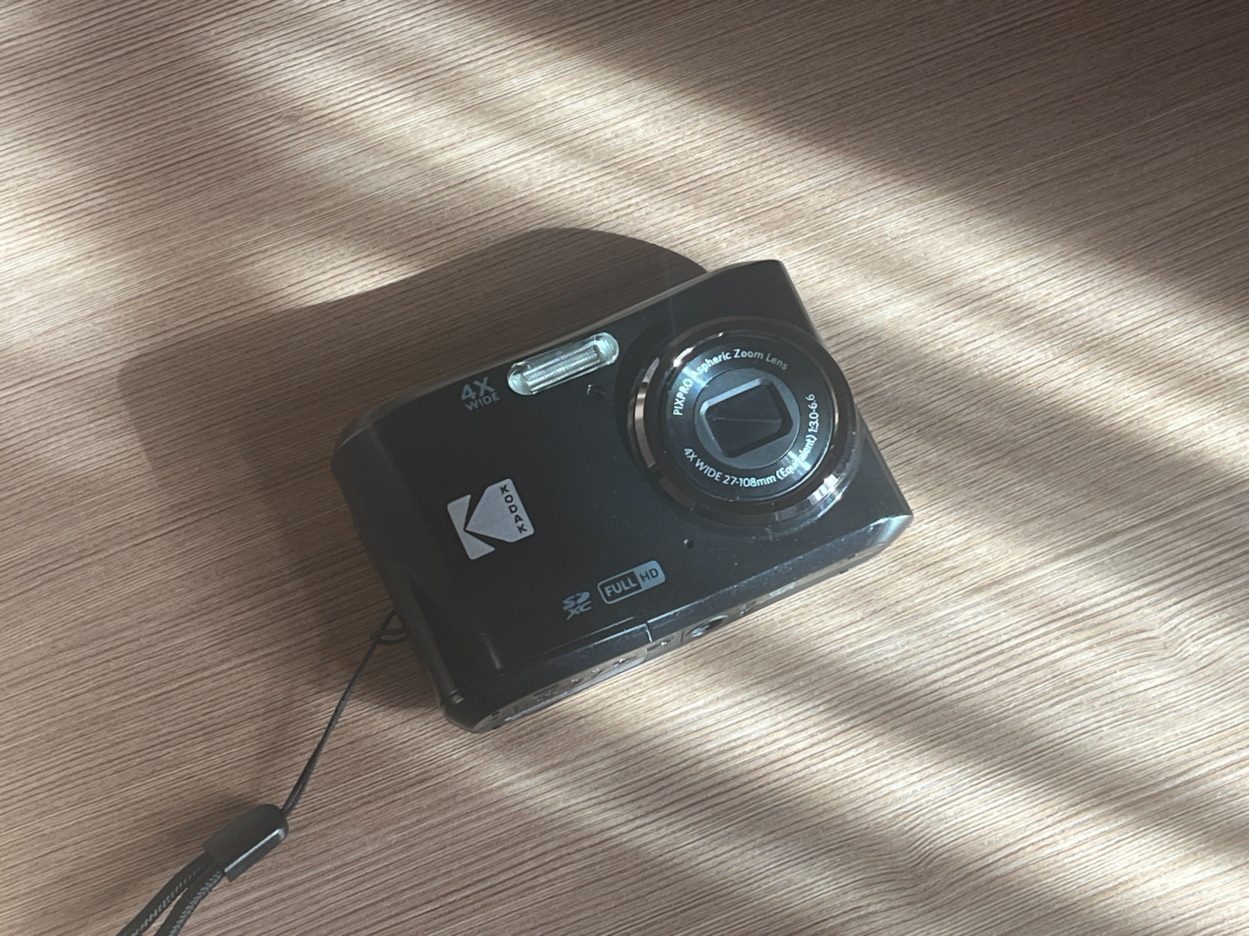 Kodak PIXPRO FZ45 دوربین کداک