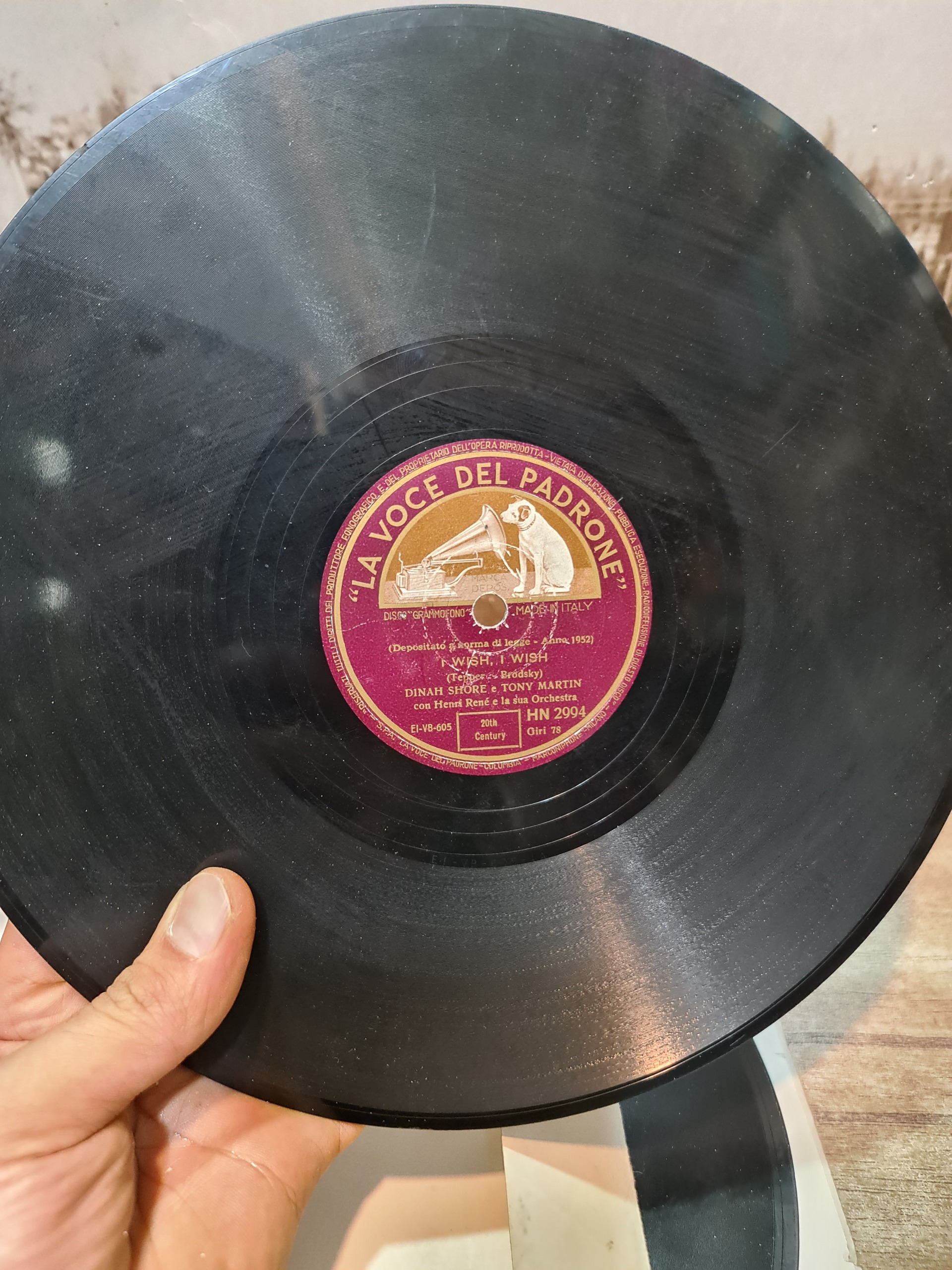 صفحه گرامافون خارجی سنگی