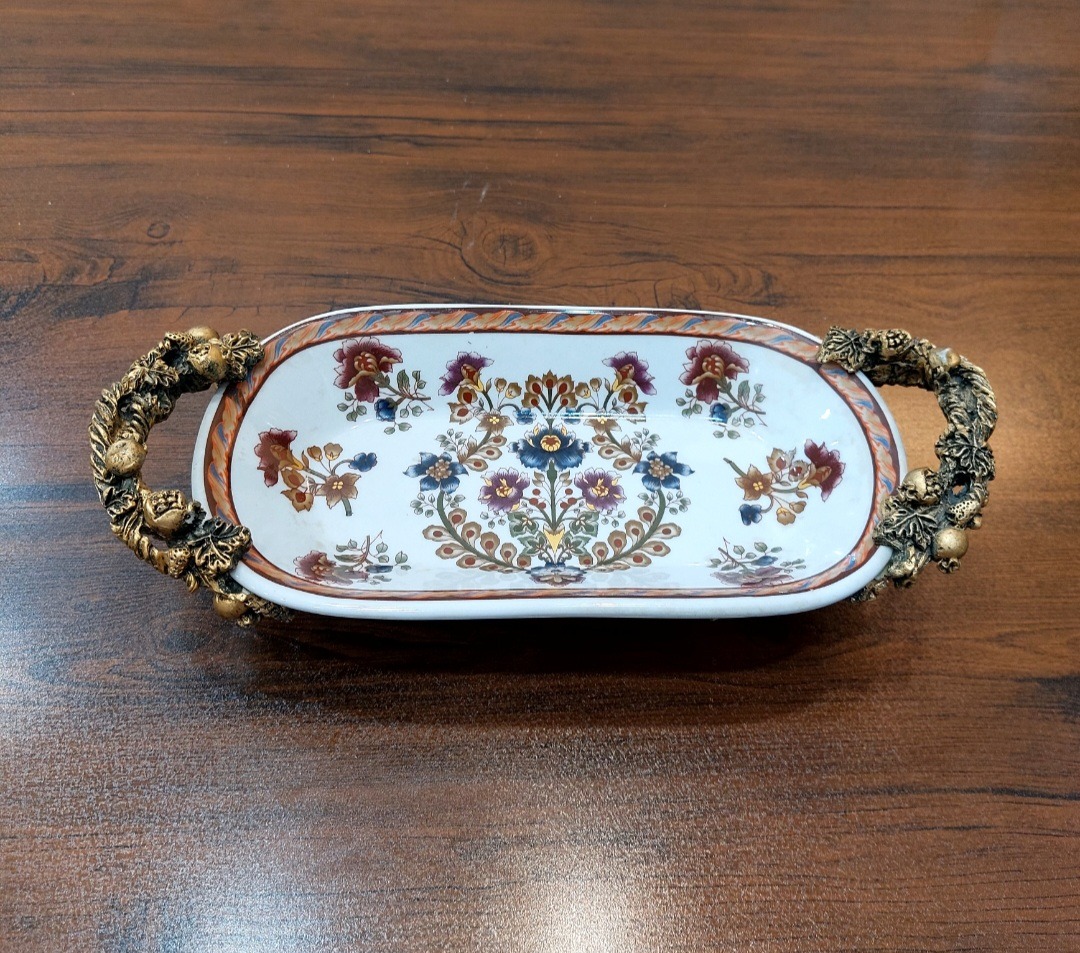 ظرف شیرینی و شکلات