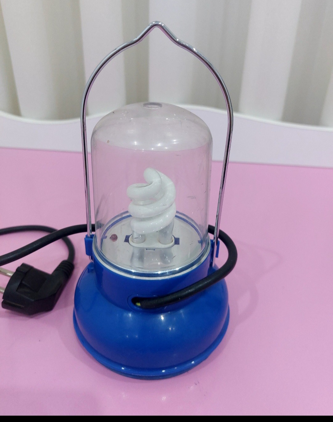 فانوس شارژی اضطراری معیوب