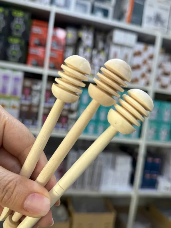 قاشق عسل چوبی یک عدد