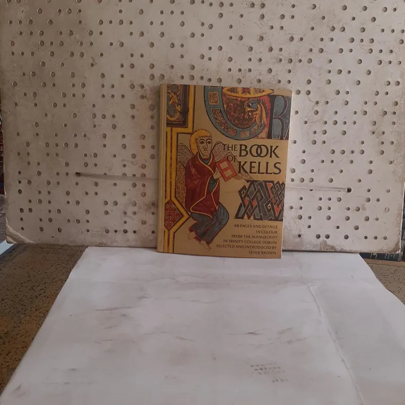 the book of kells-peter brown، زبان انگلیسی