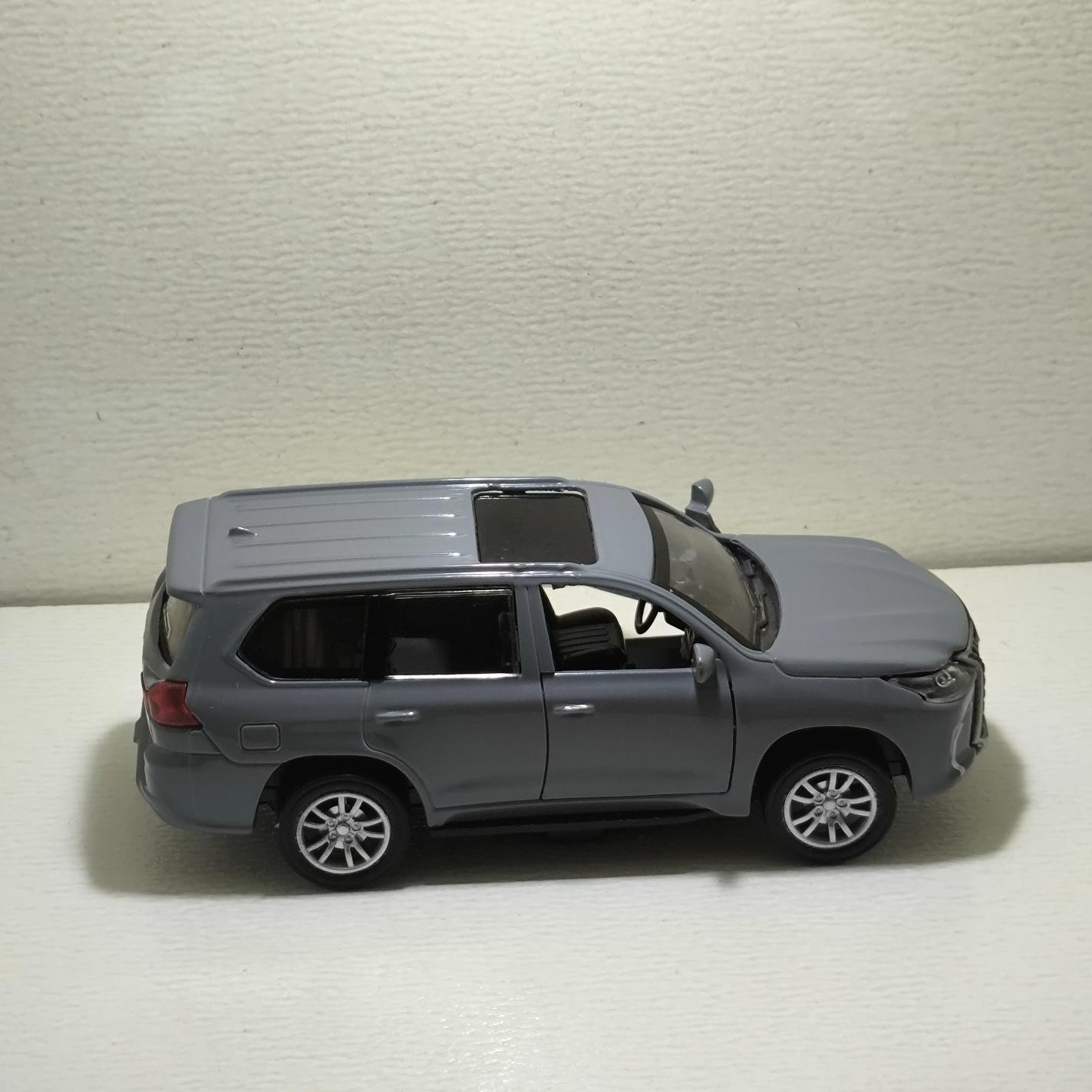 ماکت ماشین فلزی لکسوس LX570 رنگ نوک مدادی