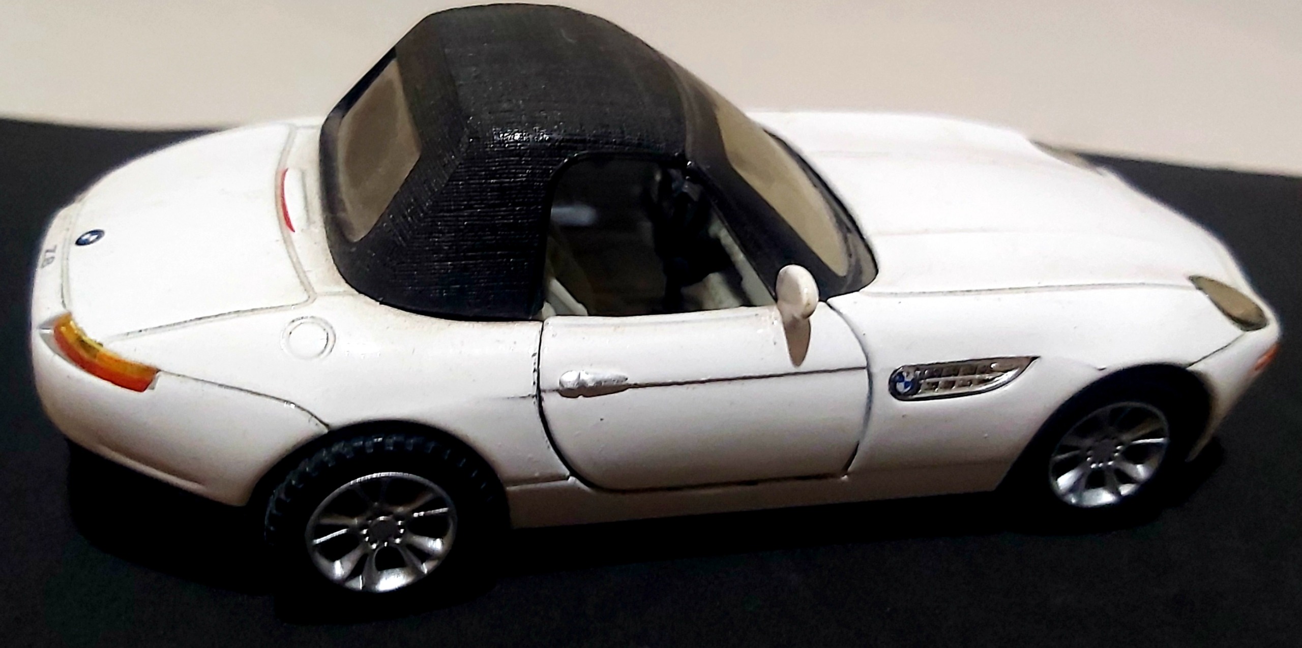 ماکت فلزی BMW Z8