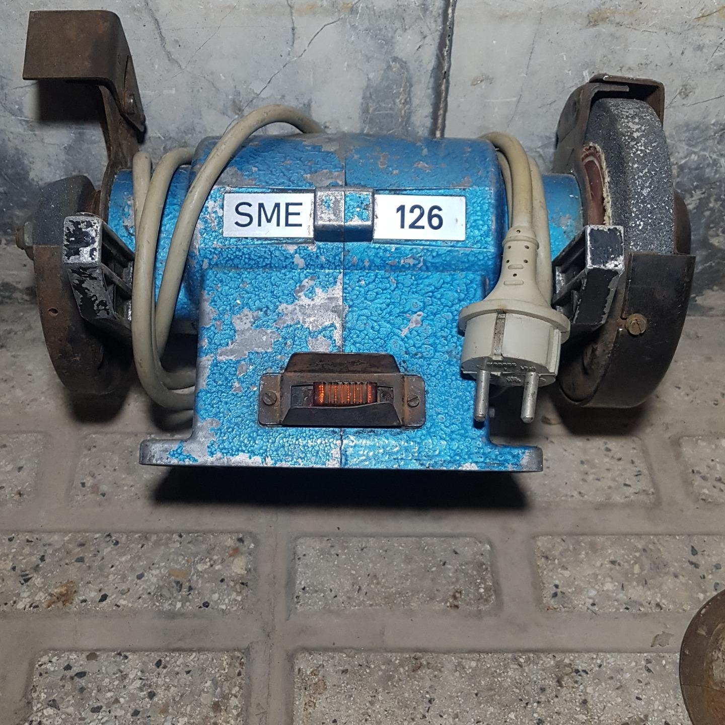 سنگ رومیزی  veb آلمانی