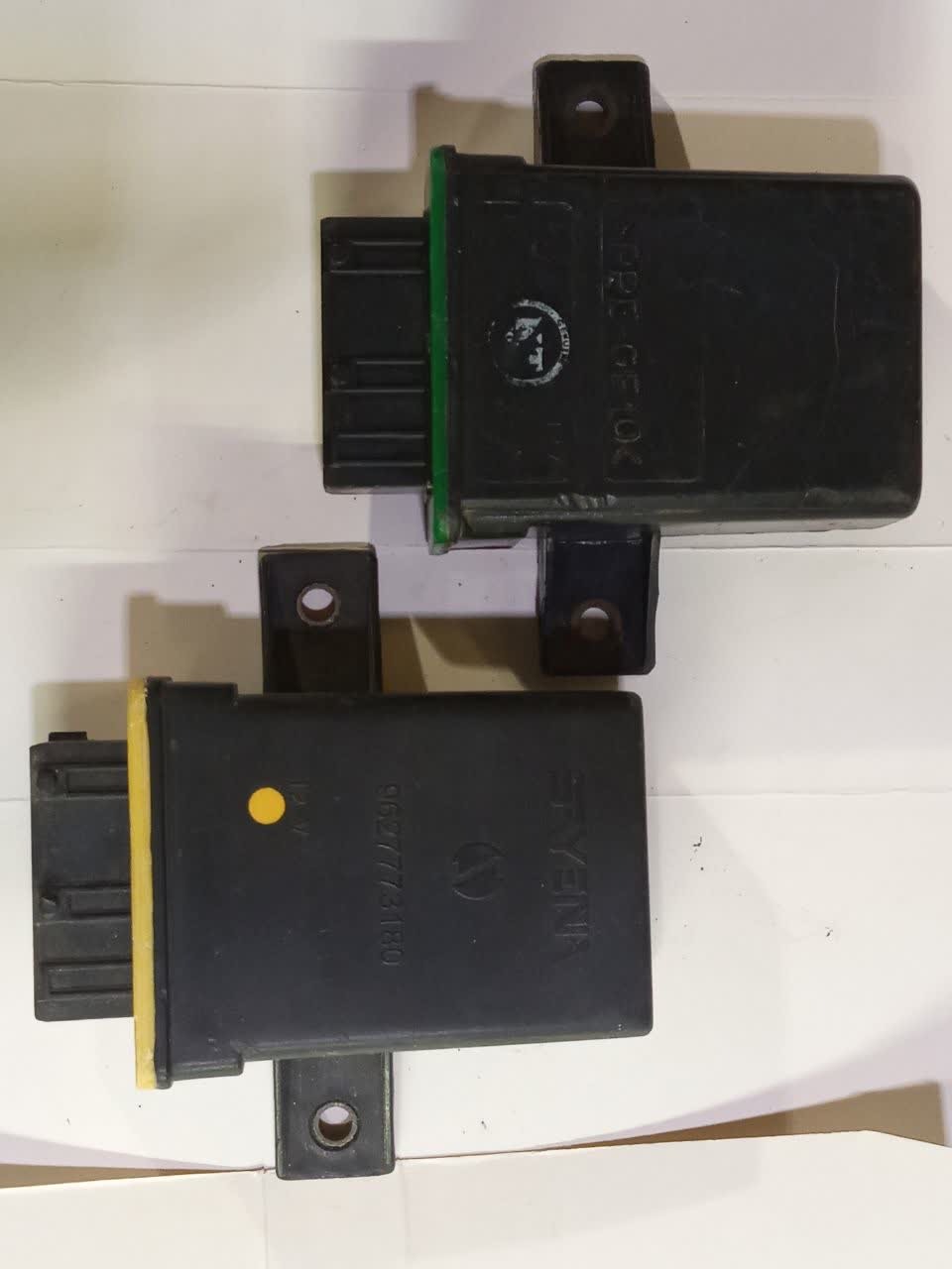 یونیت فن پژو 2000