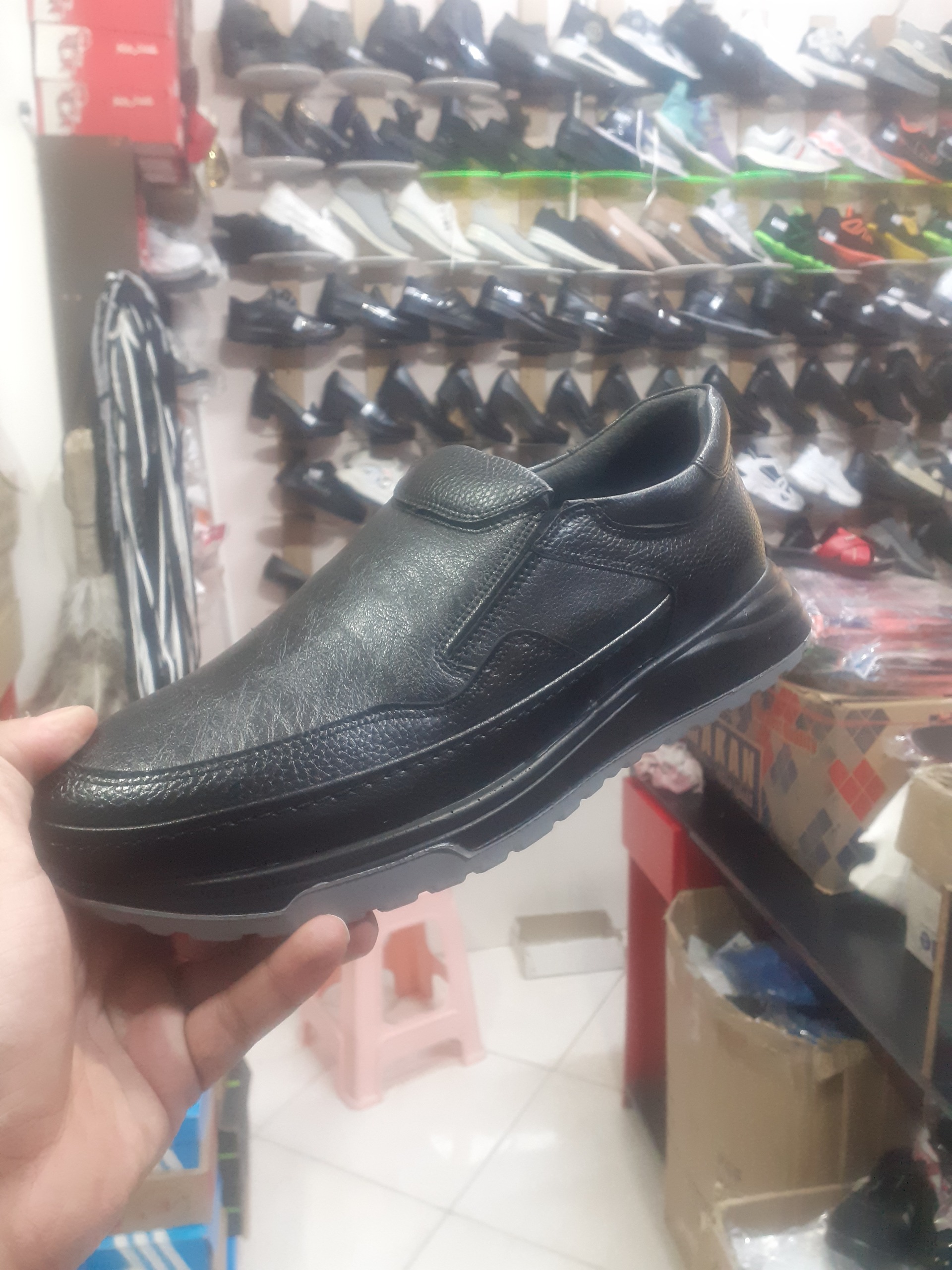 کفش مردانه طبی