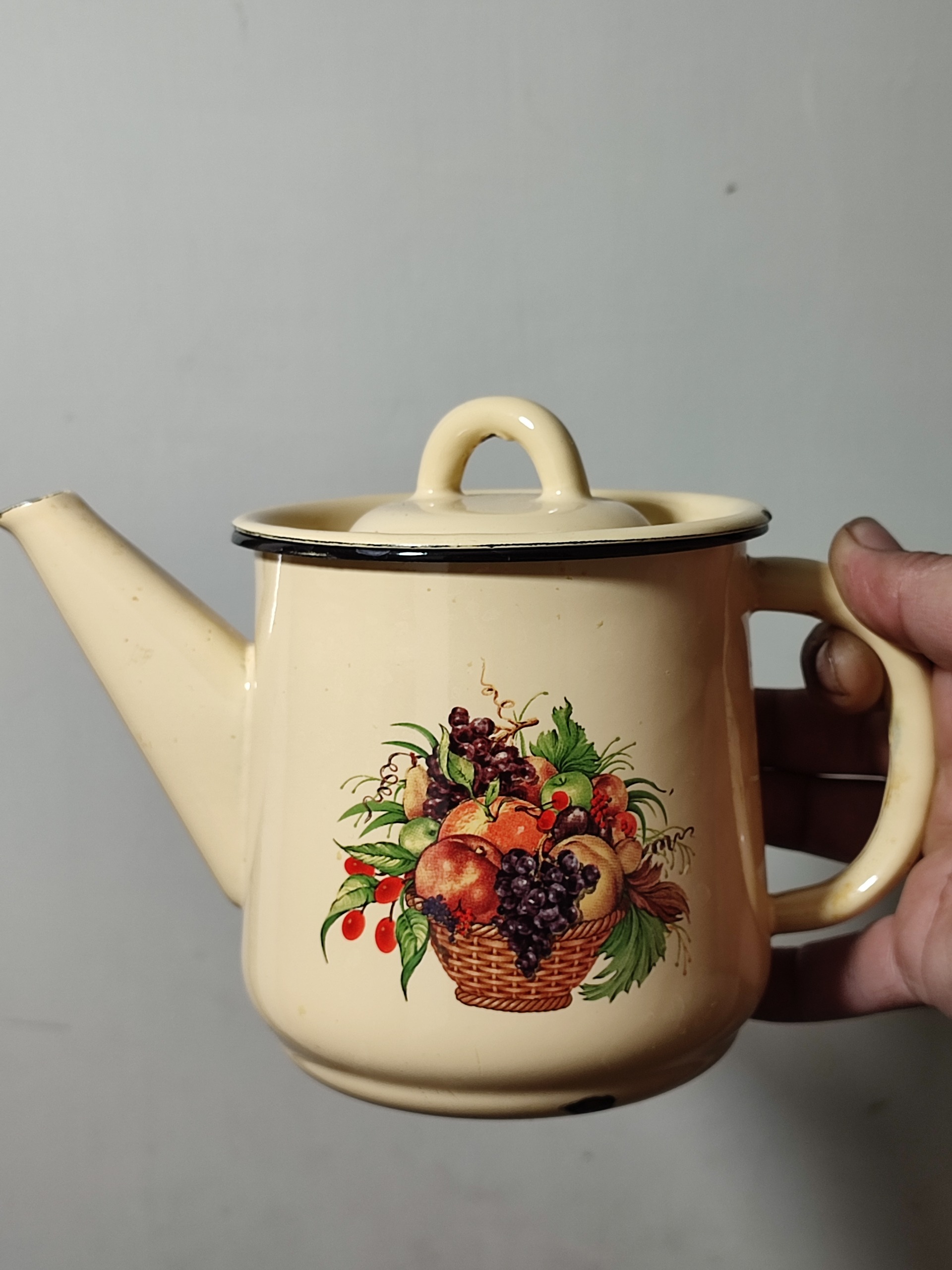 قوری لعابی اوکراینی