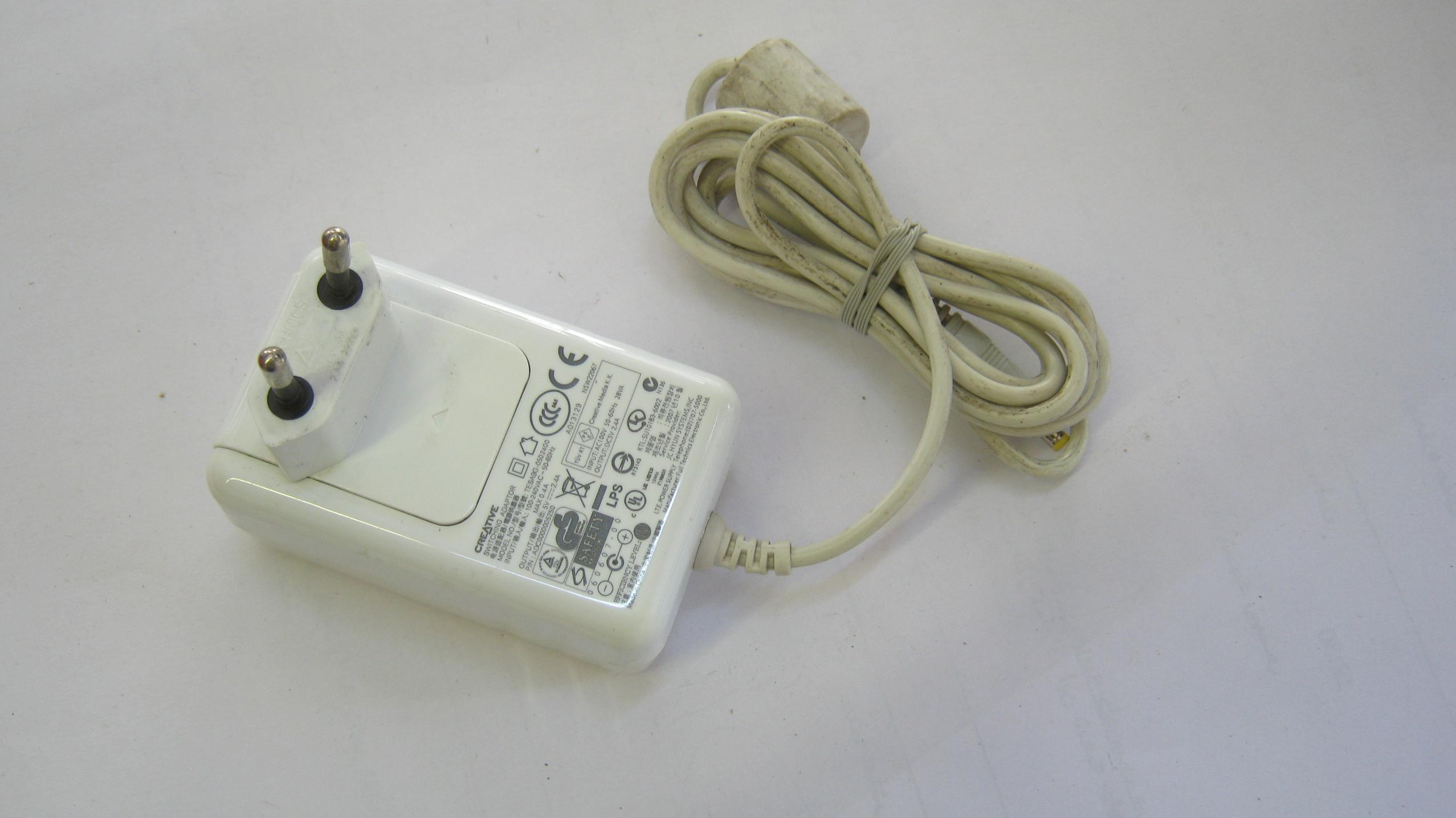 آداپتور اصلی و ارژینال 5 ولت 2.4 آمپر CREATIVE