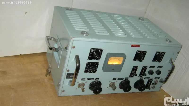 سیگنال ژنراتور لامپی آنتیک گرید نظامی وزن 20 کیلو