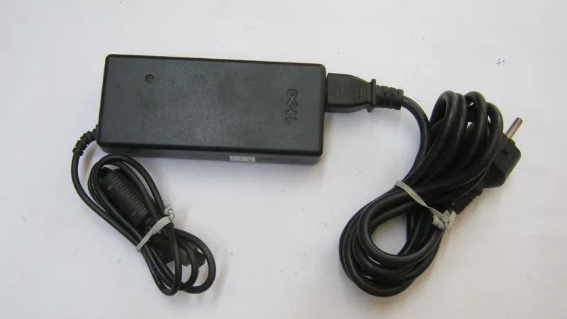 شارژر کمیاب لپ تاپ DELL مدل PA-1900-05D