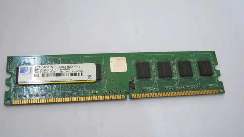 رم کامپیوتر 2 گیگ DDR2 TwinMOS 8D7T5MK8