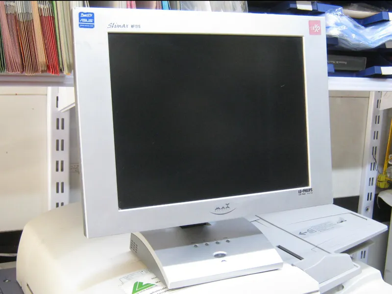 مانیتور LCD برند MaxMedia
