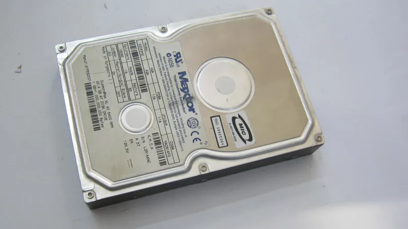 هارد کمیاب Maxtor ظرفیت 20GB
