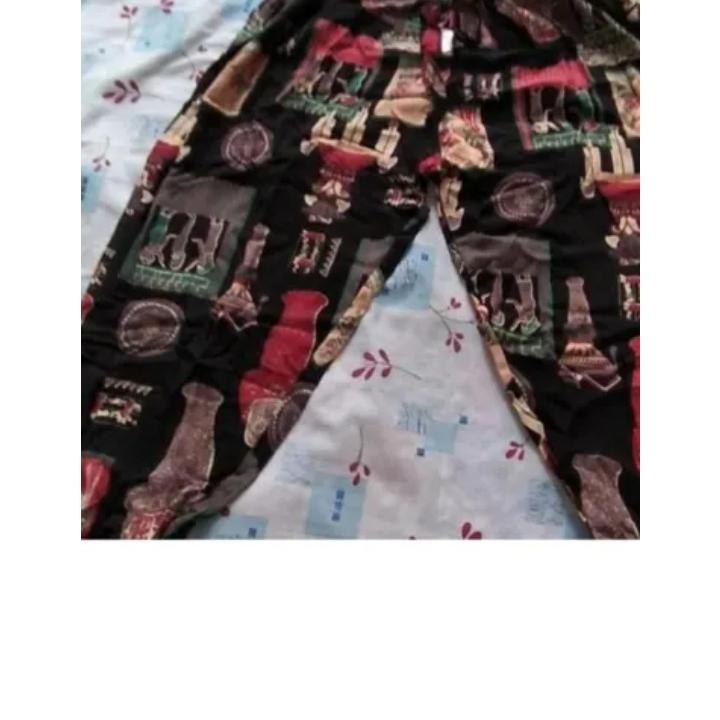 شلوارک زنانه نخی