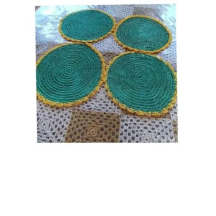 زیر بشقابی ابریشمی