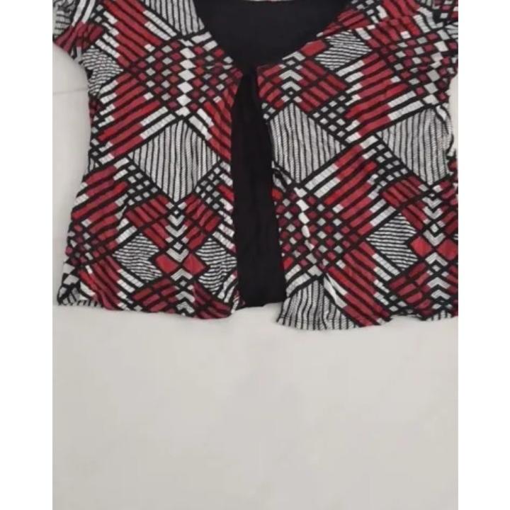 تیشرت زنانه مدل دار