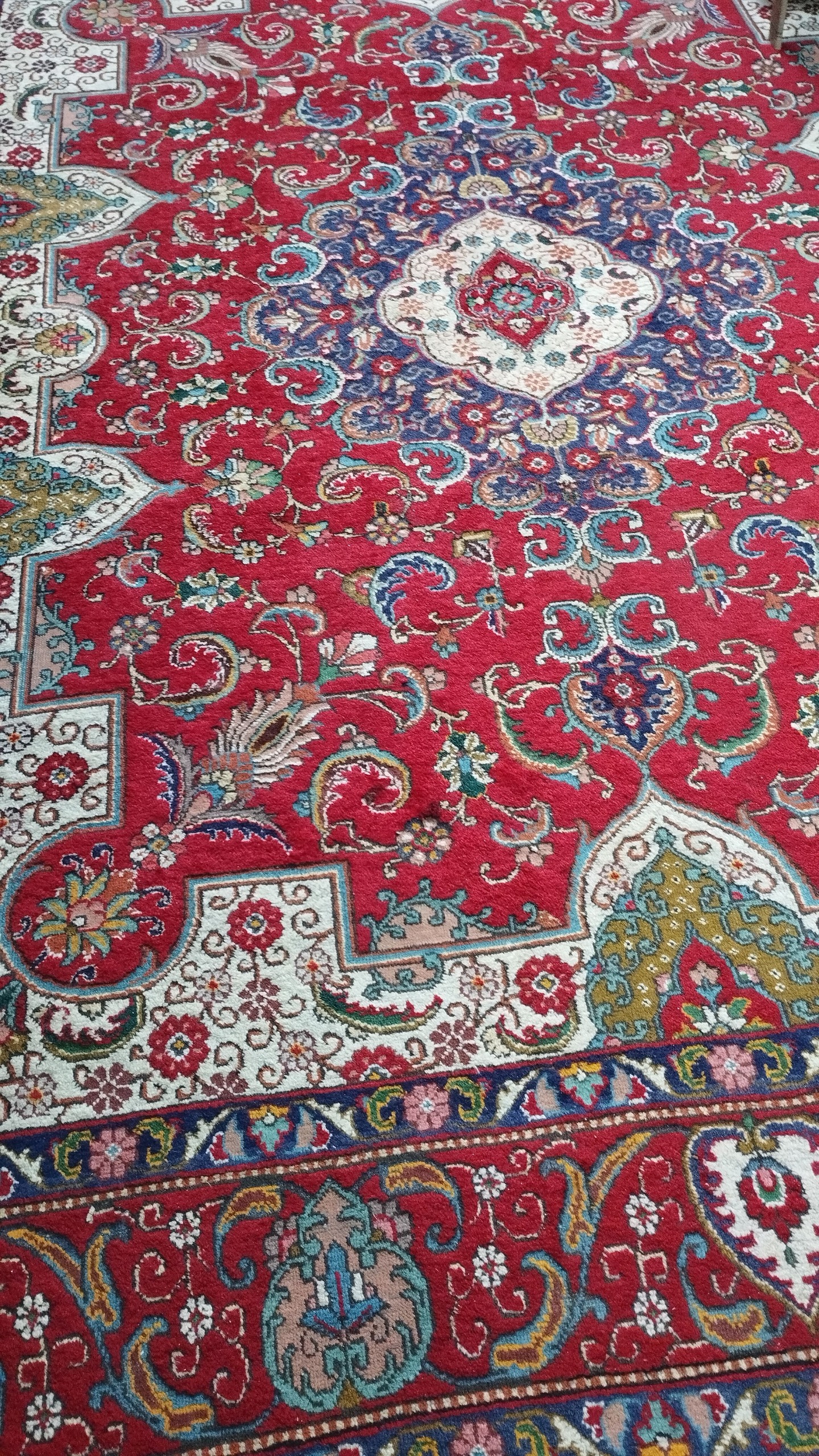 فرش دستبافت 12 متری